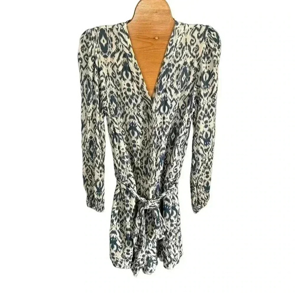 Roan & Ryan Long Sleeved Shorts Romper Size S - Picture 2 of 4